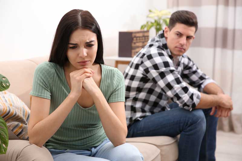 Husband and wife in crisis